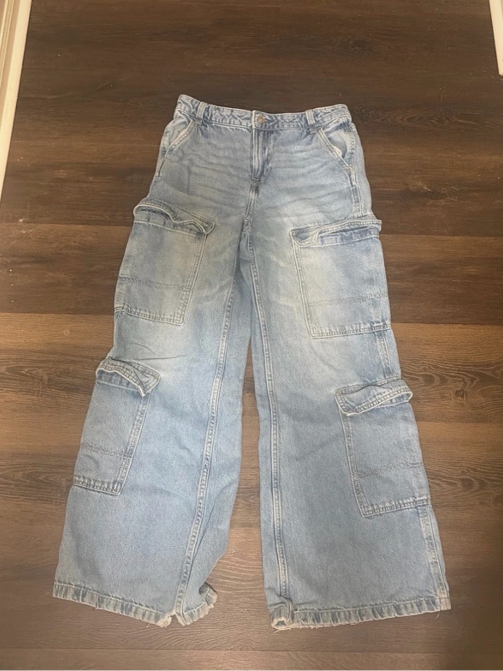 H&M Light Blue Wide-Leg Cargo Jeans